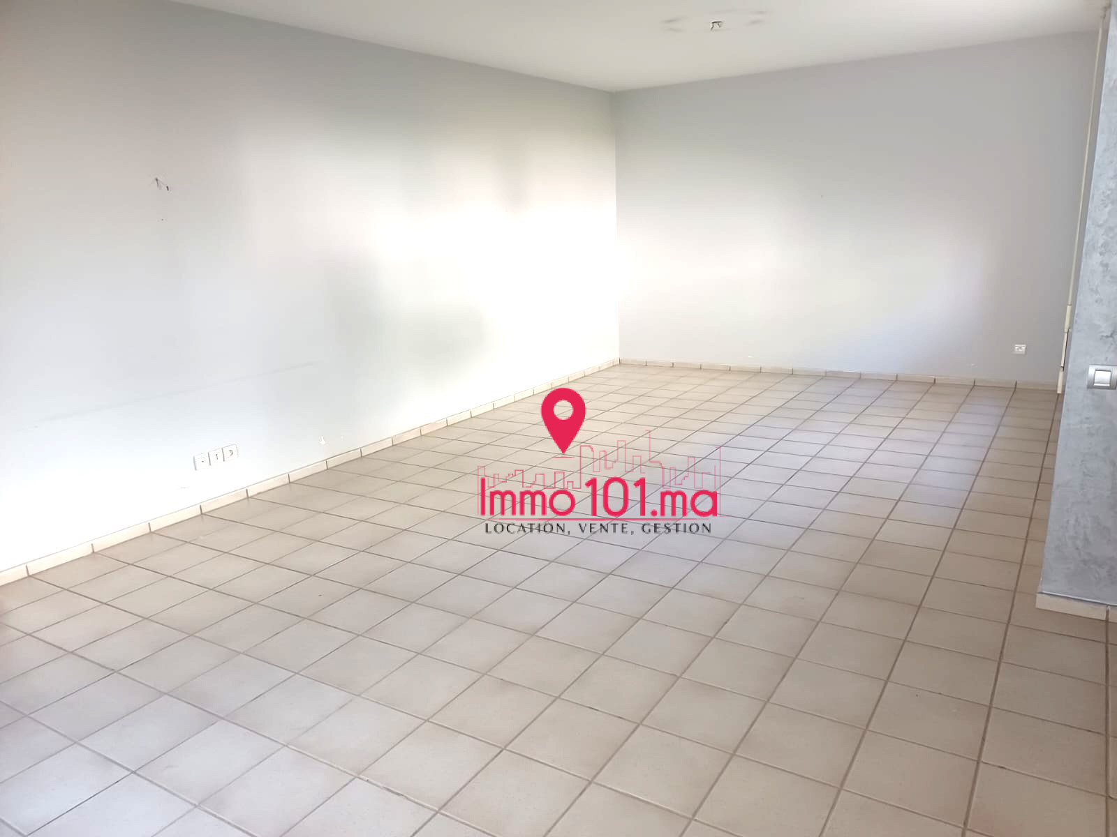 Location appartement à Hay Riad ZLLAV2495